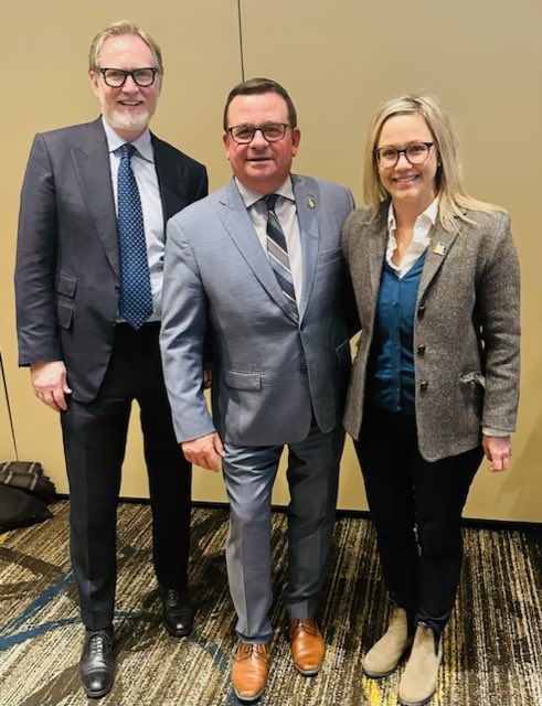 AlamosGoldInc's tweet photo. To celebrate the Lynn Lake Gold Project’s permitting milestones, CEO John McCluskey and the Alamos team joined with Canada’s Minister of Natural Resources, Jonathan Wilkinson, and Manitoba’s Minister of Economic Development, Investment & Trade, Jeff Wharton at @the_PDAC’s 2023 Convention.