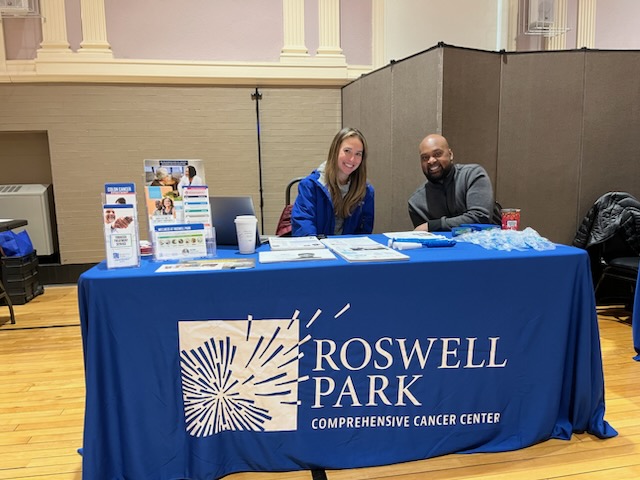 RoswellPark's tweet image. ICYMI - We joined @CPeoplesStokes's kidney screening event in partnership w/@KidneyFoundWNY. Our community outreach team offered wellness sessions detailing important cancer resources. Learn more about kidney cancer risks at roswellpark.org/cancer/kidney/…. #KidneyCancerAwareness