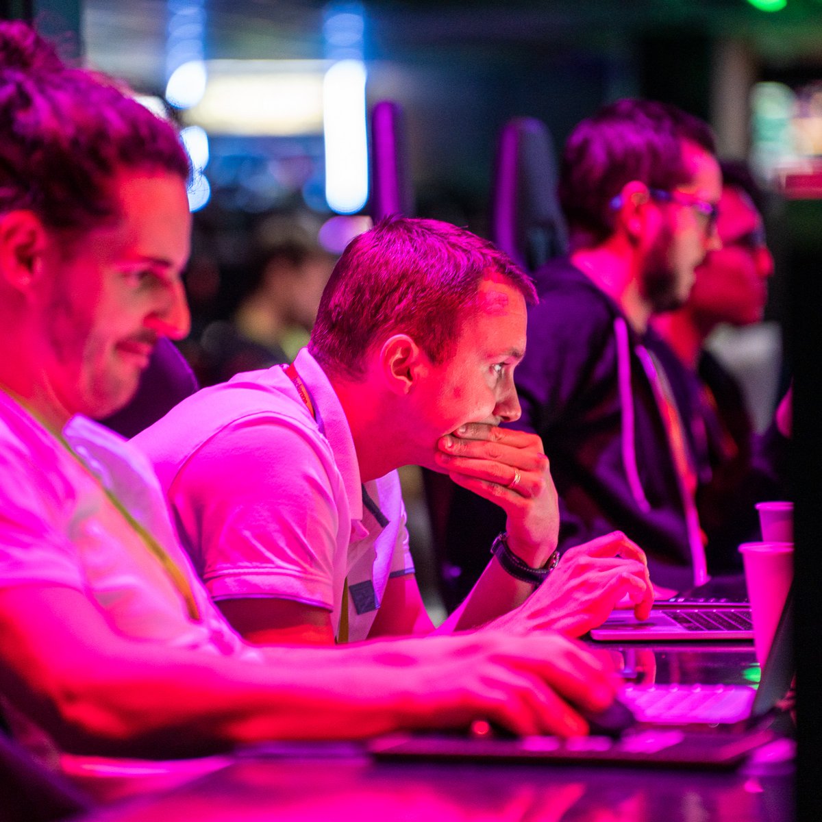 The HackerOne Live Hacking program is growing! Growth means new ways for researchers to grab a coveted invite. Want to learn more? 

Read how our team is selecting 2023 participants and how you can qualify for an invite of your own in our latest post. 🙌 bit.ly/3ZvoMKY