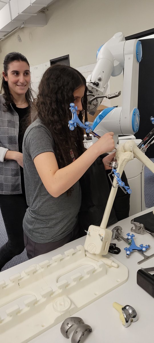 Les Scientifines tweet media