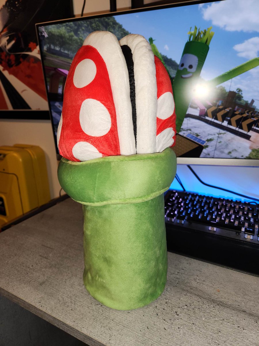 when your feeling rubbish so the other half treats you to these!!!! yes my slippers are better then yours 🤣🤣!!!  <a href="/DonJoewonSong/">Don Joewon Song</a>   you are awesome!!!!!