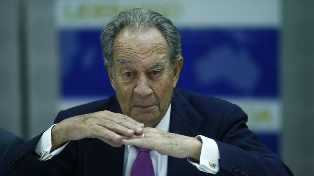 FonsiLoaiza's tweet image. Esperanza Aguirre y su marido vendieron ilegalmente a Villar Mir un cuadro de Goya para ahorrarse impuestos.El marqués Villar Mir fue vicepresidente de España elegido por Juan Carlos I,aparece en la caja b del PP y financió a VOX. Ayer archivaron la causa. La "justicia" en España