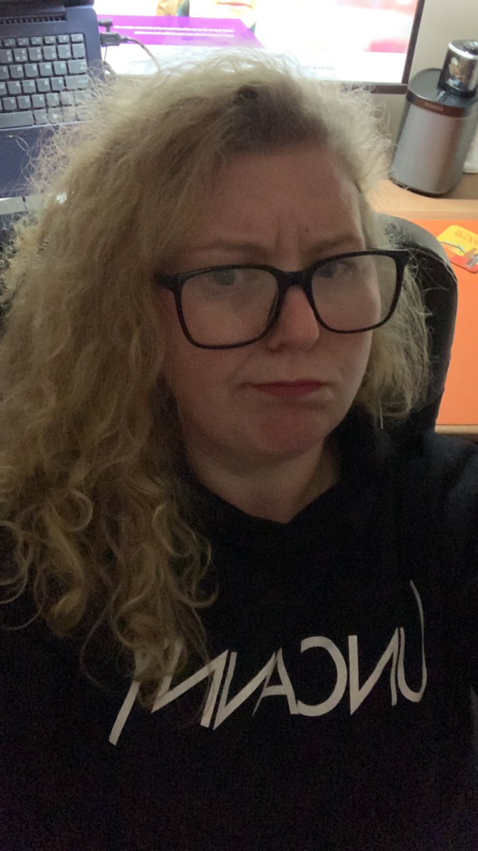 Uncannylassie's tweet photo. I’m shite at this sort of thing #notphotogenic https://t.co/7vvl1eAJiB