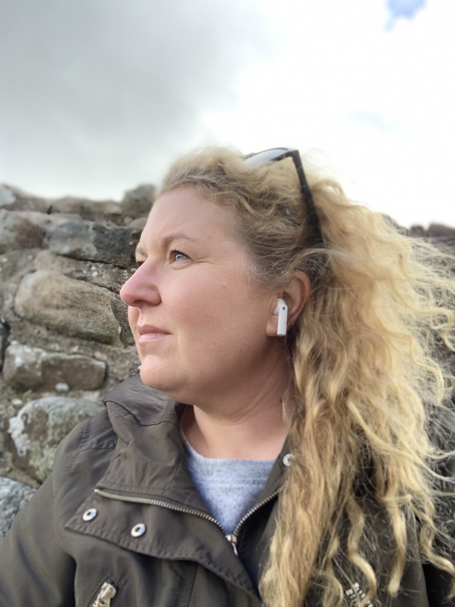Uncannylassie's tweet photo. I’m shite at this sort of thing #notphotogenic https://t.co/7vvl1eAJiB