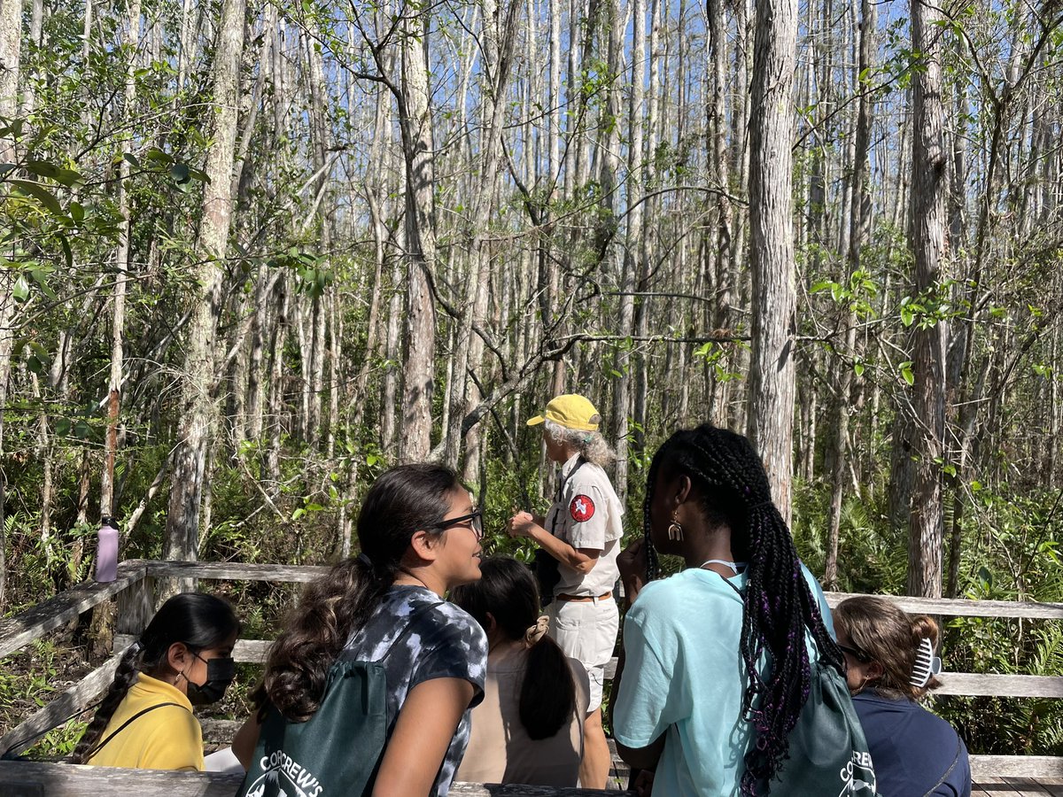 Miss Gates tweet media