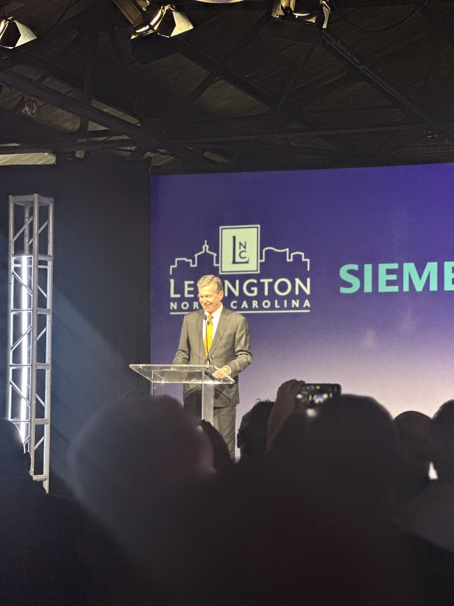 Lindsay Clein on Twitter "BREAKING NC_Governor is in Lexington, NC