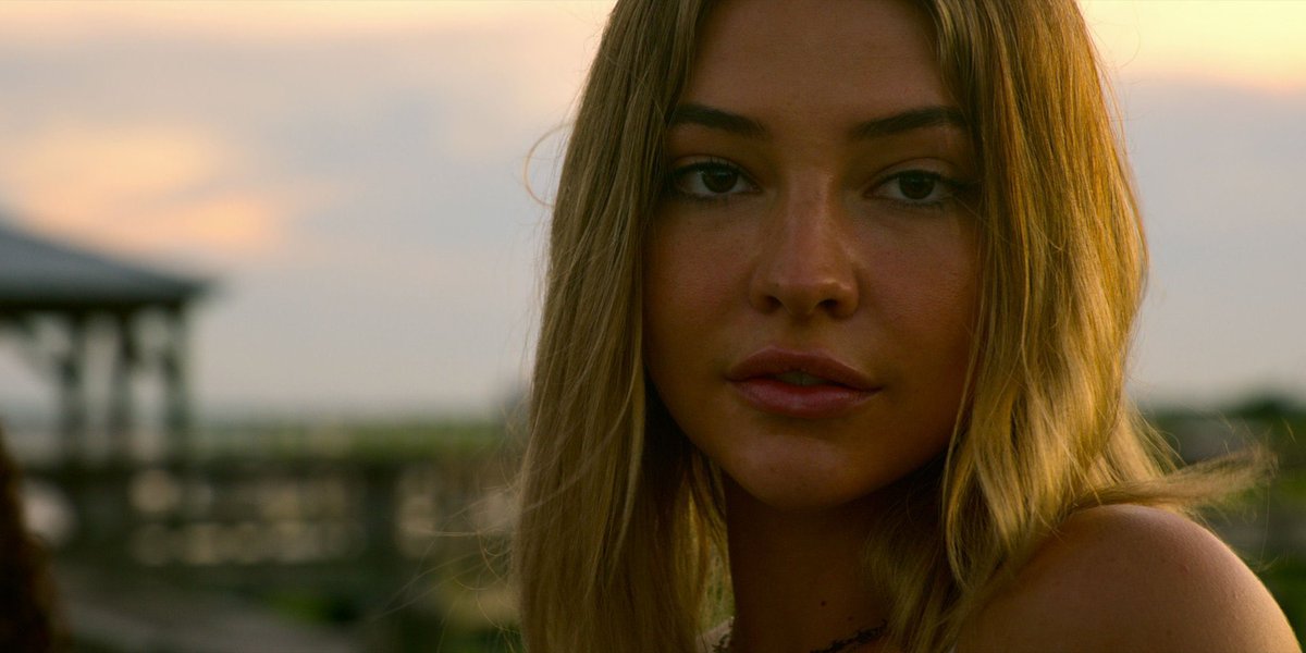 best of zendaya on Twitter "RT madelynfiles madelyn cline in ‘outer