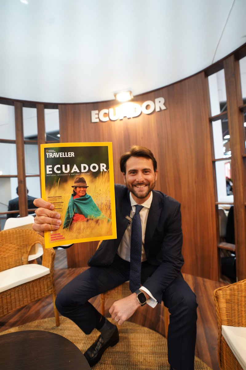 ¡Ecuador en <a href="/NatGeo/">National Geographic</a> ! 🇪🇨✨

Que orgullo tener en mis manos este suplemento de 50 páginas donde compartimos nuestra gastronomía ancestral, vida silvestre y cultura de nuestro país.🇪🇨 (🧵1/2)