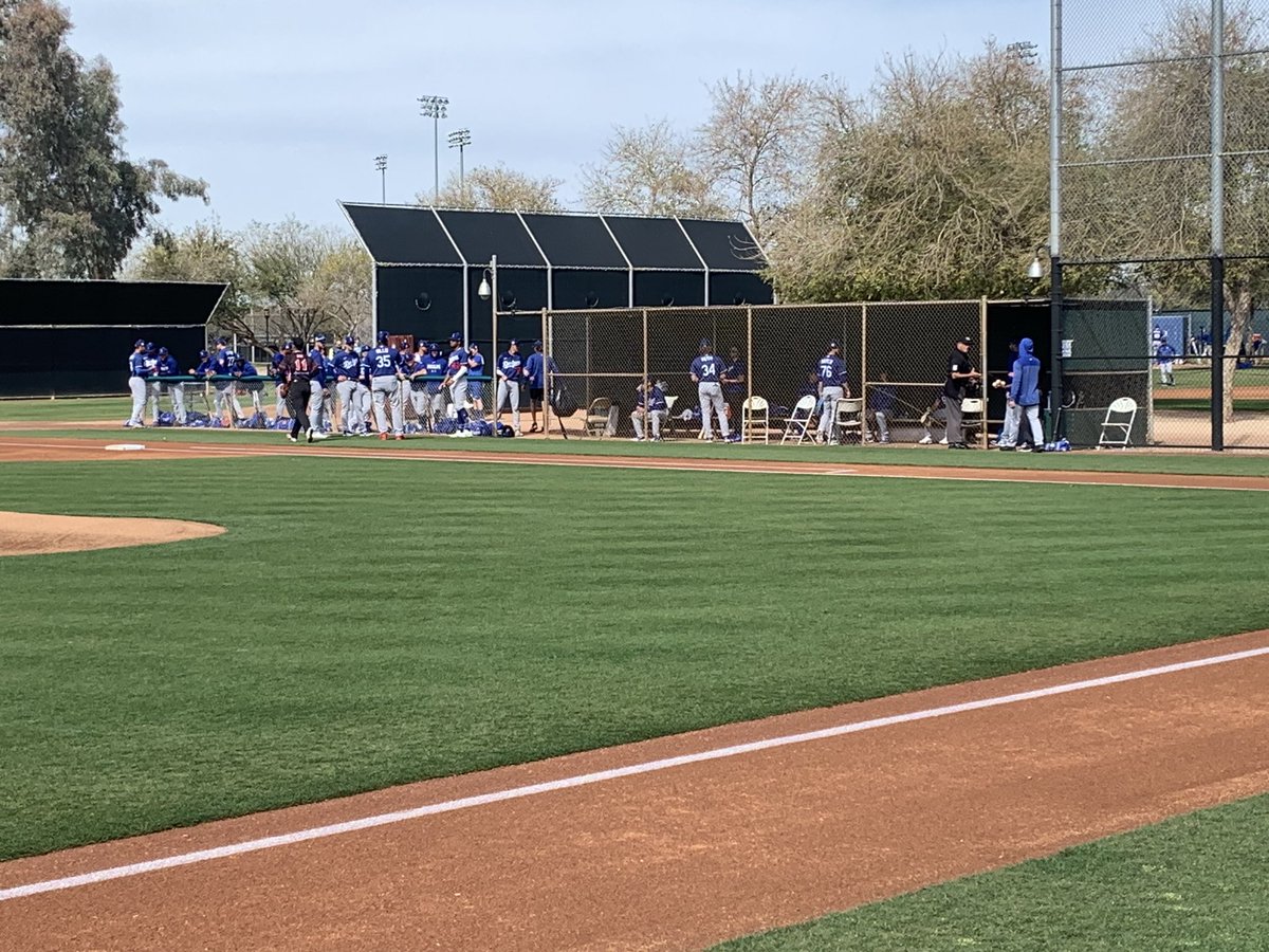 breeze_asian's tweet image. #アジアンブリーズ vs #ロスエンゼルスドジャース

まもなくプレーボールです！

球場: #CamelbackRanch

1番 #大西龍聖
2番 #Takacs
3番 #Gavin
4番 #佐藤竜也
5番 #Leef
6番 #小林拓斗
7番 #Bayard
8番 #福田満樹
9番 #福田大祐

投手 ＃土生翔太