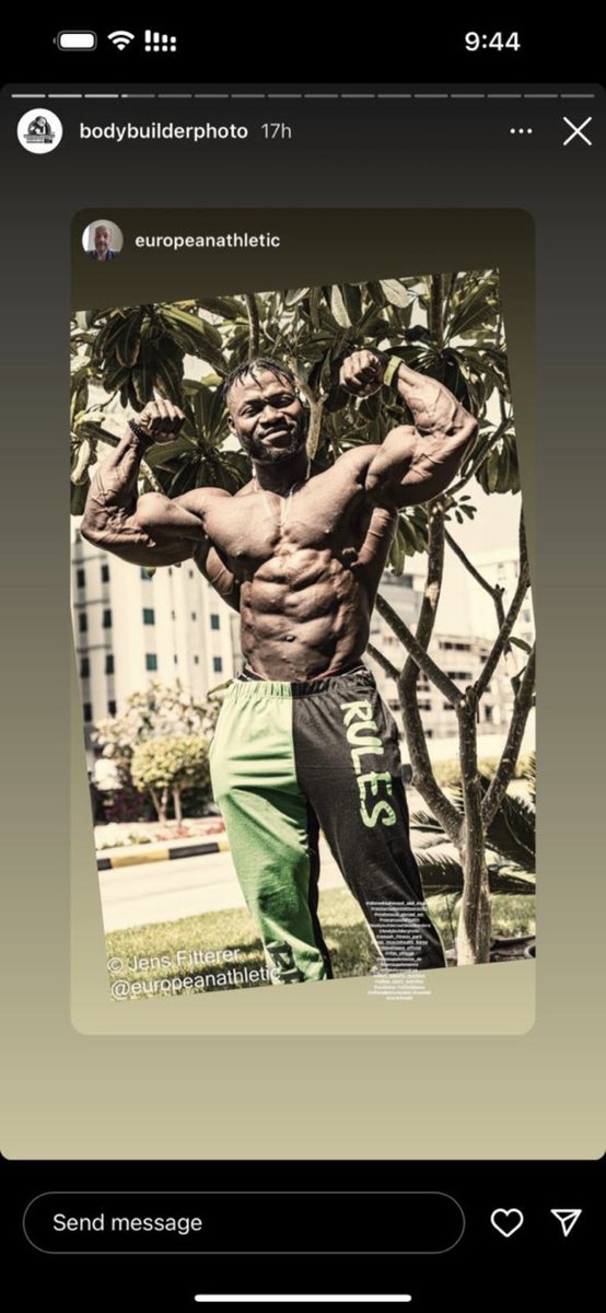 MalikTyrone2's tweet photo. #FitnessModel #FitnessMotivation #photoshoot #proffessionalbodybuilder https://t.co/bVfEpaHWAT