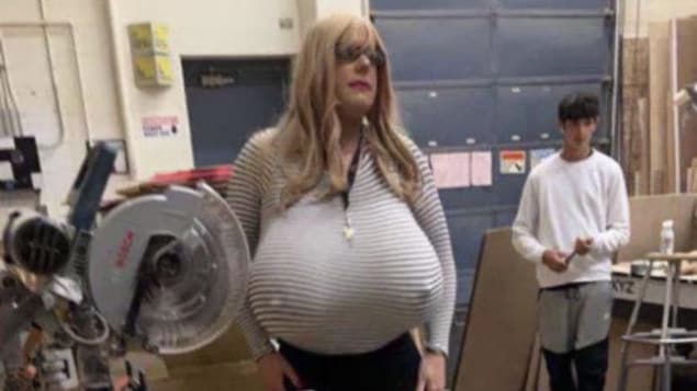 NowMyNews on X: Teacher with oversized breasts: criticism from an Ontario  school board  #LatestNews  /  X