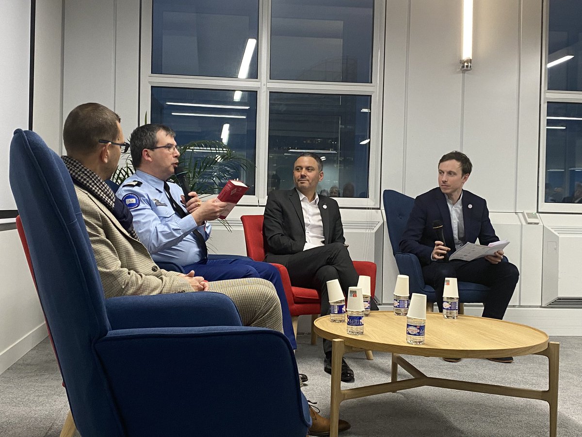 Soirée de la <a href="/FFCybersecurite/">Fédération Française de la Cybersécurité</a> à <a href="/Guardia_School/">Guardia Cybersecurity School</a>  à Paris. Table ronde portant sur les normes et règlementation de cybersécurité