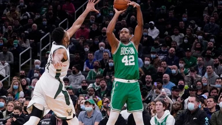 ObsNBAFacts's tweet photo. Fact #136: @Al_Horford is 3rd in 3P% this season and 1st of players averaging over 5 3PA. Al is shooting 45.1% on 5.1 3PA. The next closest 3P% among other centers is Myles Turner with 38.8% on 4.1 3PA. In Al’s past 4 seasons he has not eclipsed higher than 36.8 3P%. https://t.co/8CU4hQx7cz