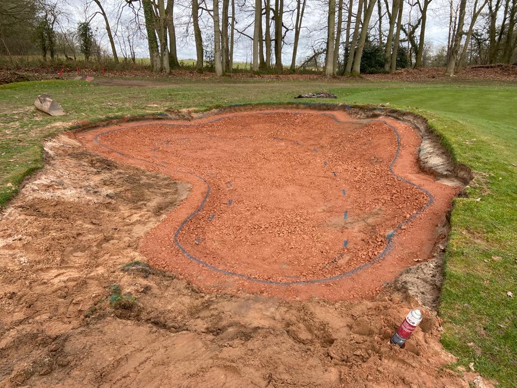 DuraBunker's tweet photo. Next phase of works underway at Ross in Wye GC, installing #Duracrumb & working with Dylan & team on some more shaping work. Over half way there & all involved are knocking it out the park #collaboaration #managedcontract #pushingon #fullysealedbunkers #nextphase https://t.co/S2RbE7ZyaQ