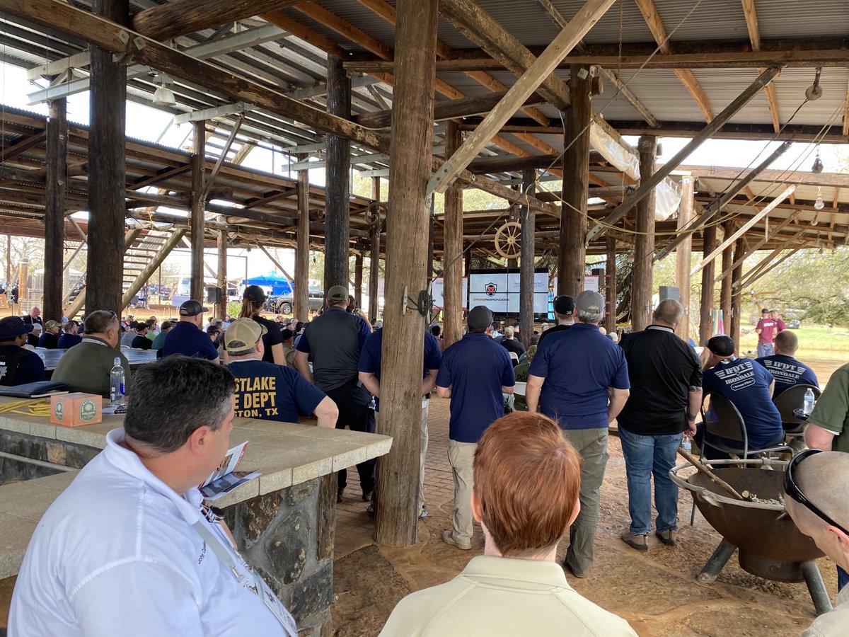 GPCcases's tweet image. Here at the Texas Public Safety Robotics Summit attending some demos and training.
#TXPSROBOTS @AutelRobotics  @SkydioHQ  @wsdarley @Regional_TC  @DJIGlobal @DJIEnterprise