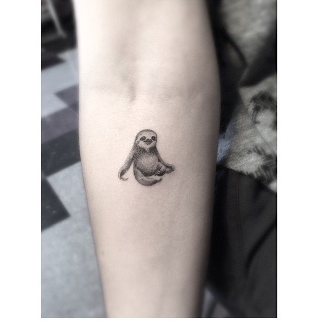 day_sloth's tweet photo. Would you put on this sloth Tattoo?
Learn more about these adorable creatures please visit our website https://t.co/mXqe9I1e0Q
#sloth #slothaddict #lovesloth #slothlover #slothoftheday #slothtattoo https://t.co/pyRRbNT6T7