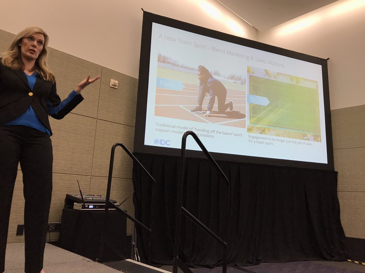fmisbell's tweet photo. Marketing is a new team sport!
@IDC #CMOadvisory #IDCdirections https://t.co/DPO5hW0OPd