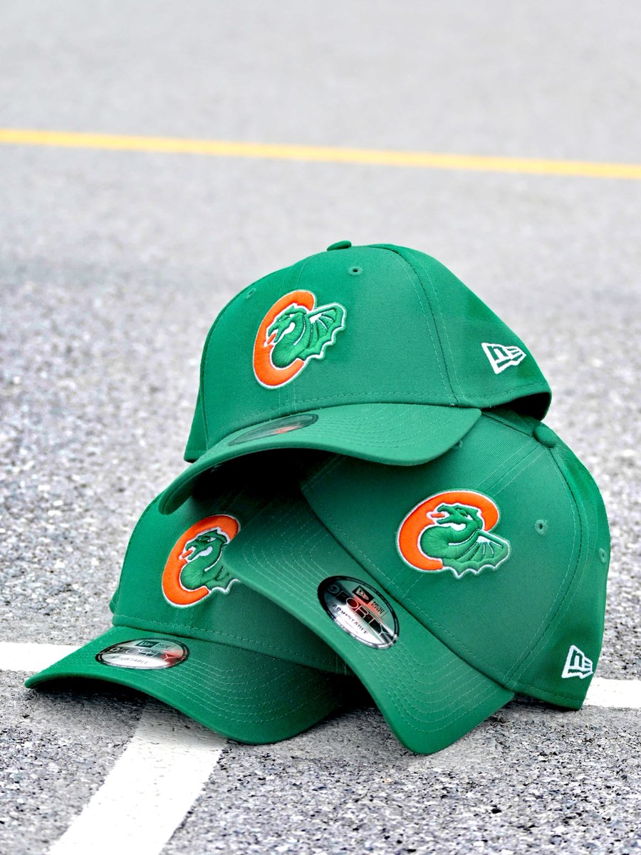 V naši spletni trgovini bodo kmalu znova na voljo naše uradne kape!

Stisni RT in se poteguj za brezplačno kapo, s katero bodo prihajajoči topleši in sončnejši dnevi lažje minevali. 🐉

#ZmajevoSrce