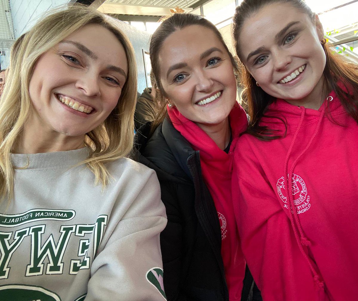 Ms Walsh tweet media