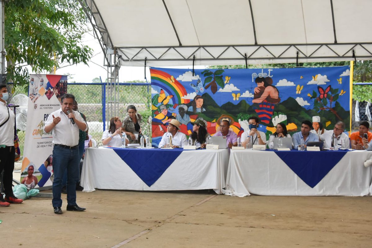 MECSNSSPZB's tweet photo. Del 6al 7 de marzo de 2023 Dibulla. Encuentro Territorial la paz Avanza Cumpliéndose  @RenovacionCo @MECSNSSPZB @InstanciaGenero 
Presenté grupos motores y alcaldías  municipales #PDET evaluando lo hecho a nombre de la paz y reafirmando el compromiso de todos y todas https://t.co/M1Tyb1v7xL