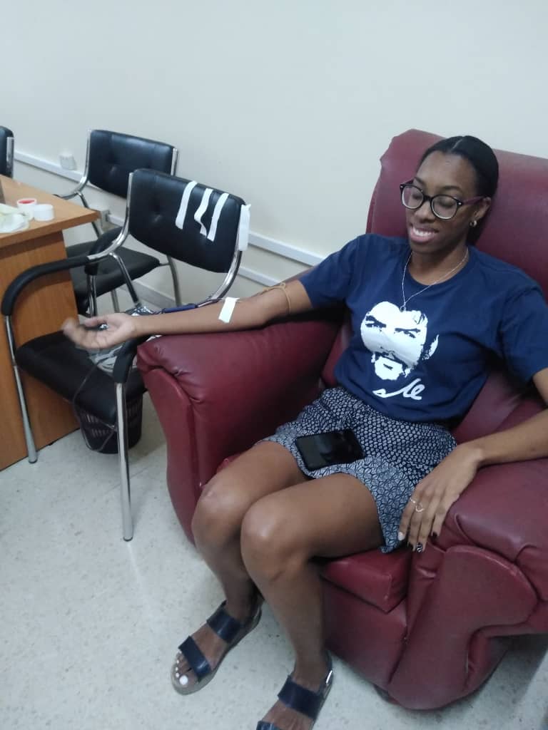 IsriUjc's tweet photo. Jóvenes del @ISRICuba como parte de los proyecto de Impacto Social, donan sangre ❣️ en aras de salvar vidas 🩸
#OrgulloISRI #DeLaTallaDeRoa
#CubaPorLaVida #CubaPorLaSalud https://t.co/AGJRVWMmpv