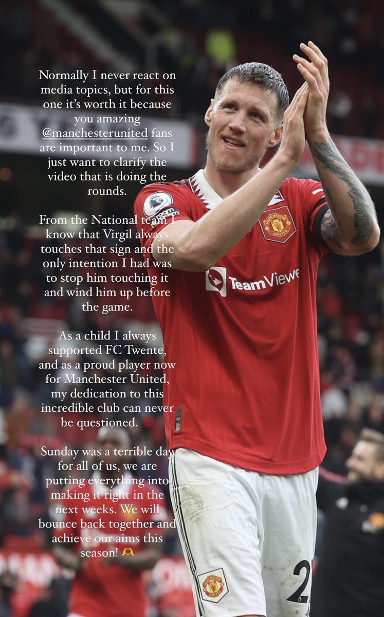 utdreport's tweet photo. Wout Weghorst responds to touching the ‘This Is Anfield’ sign https://t.co/FydGeb7YAY