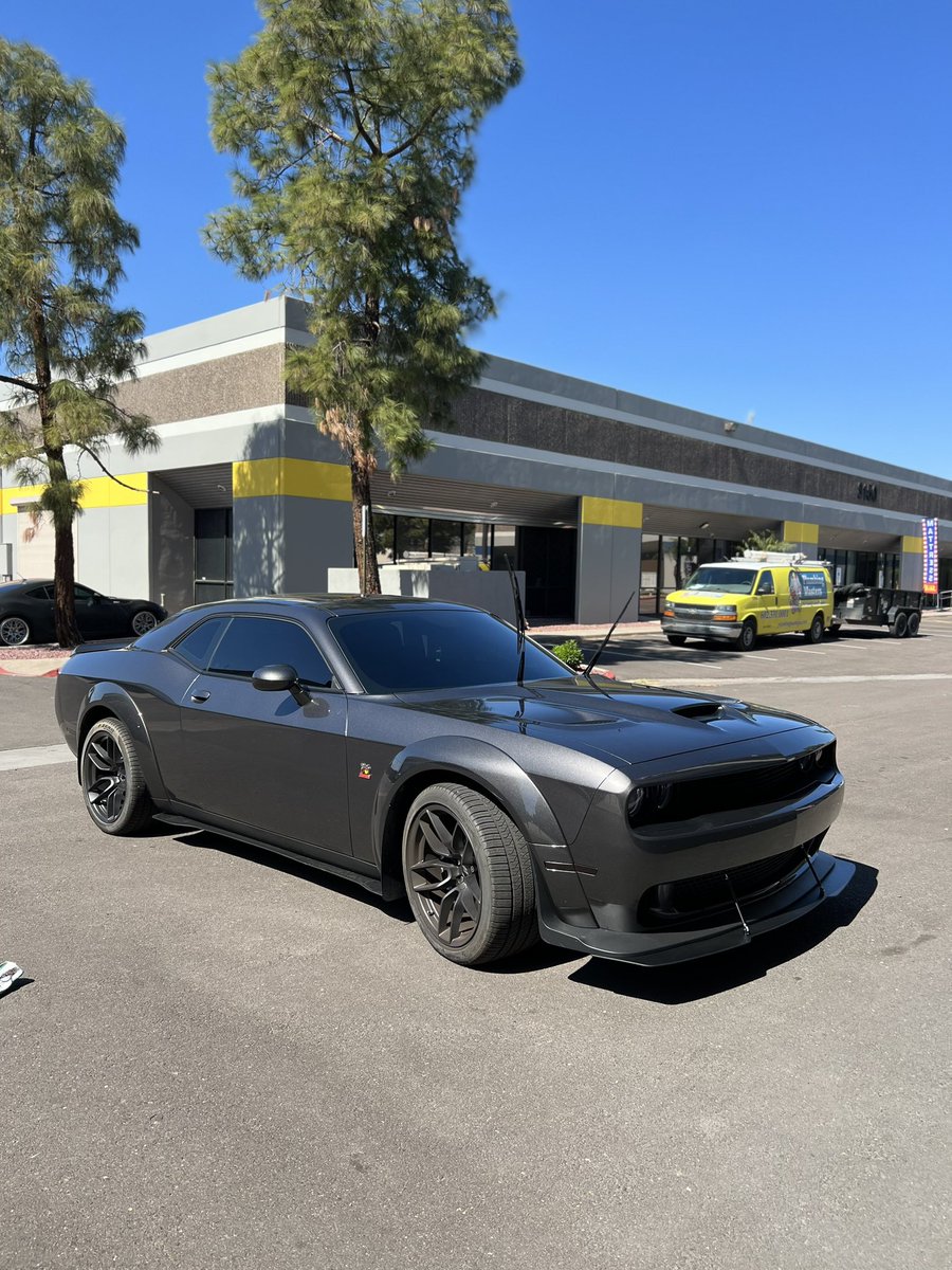 Gutierreztint's tweet photo. Dodge Challenger, Xr Plus 35% ๐ฎโ๐จ
๐ (602) 272-8468
๐3140 N 35th Ave Suite #5
Phoenix, AZ 85017
Mon-Sat 8AM-5PM
https://t.co/xHoUhk9iP5
#dodge #mopar #moparornocar #moparperformance #dodgechallenger #challenger #392challenger #392club #windshieldtint #tintedwindshield https://t.co/ypvYqXOHdn