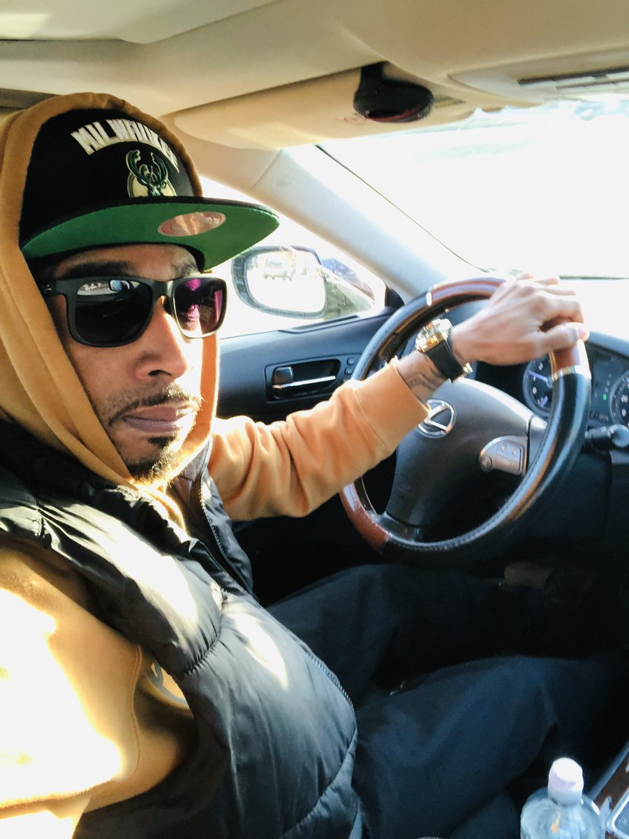 YoungTwizzle25's tweet photo. This Money is a Drug n I’m so in Love ❤️ #WorkIsNeverDone https://t.co/dOH9Usk86b