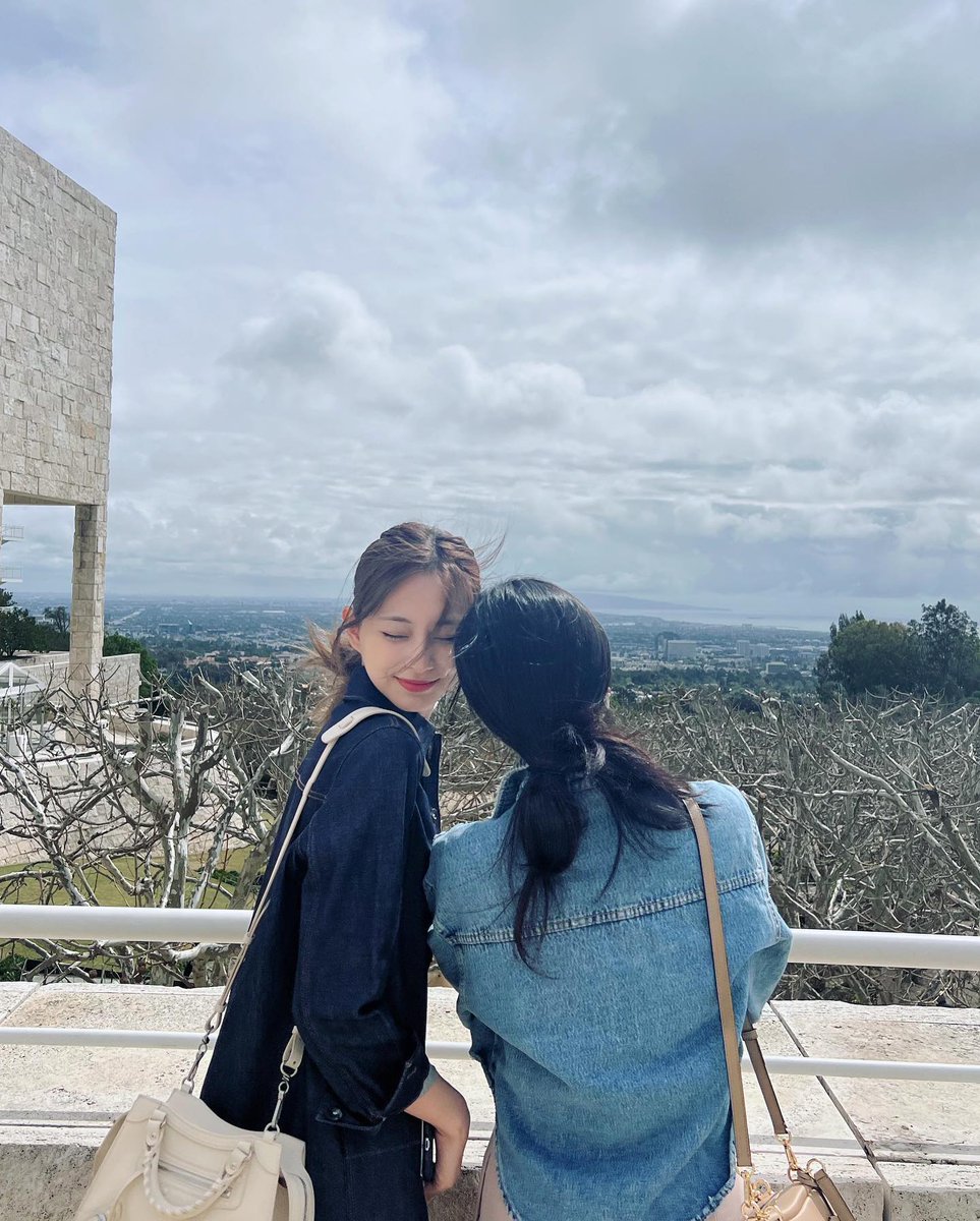 BabyBattenBerg's tweet photo. Okay Motzu May Be My Main But Datzu Is Just Too Cute Not To Love π₯°π«π¦
#Tzuyu #Dahyun #Twice
#Datzu #DatzuDate
#LoveEm #π«π¦
#DahyunTrynaBiasWreckMe
#IHopeTheyHadTheBestDay
#TooCute #π₯°ππ https://t.co/LVazML4mOK