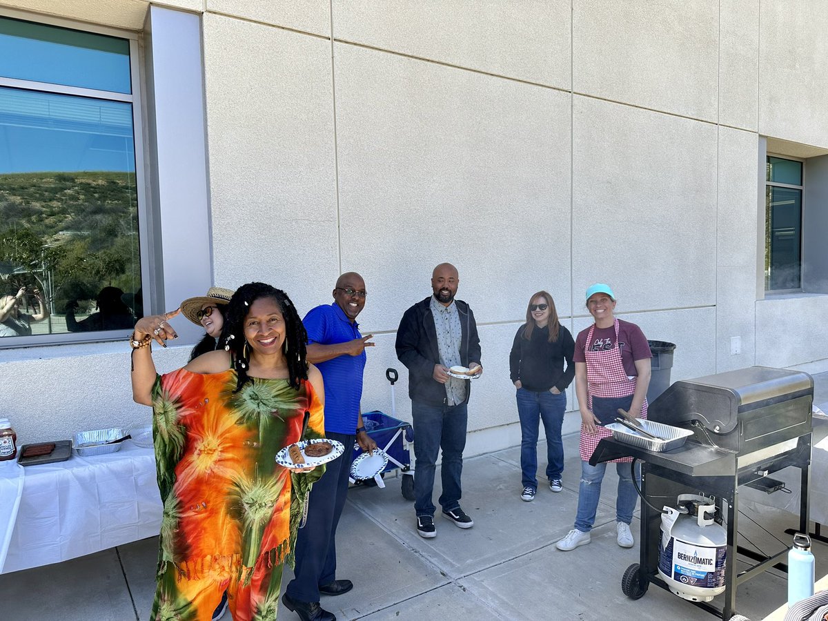 JFK Booster Parents hosted a BBQ for all staff today and we are so thankful!