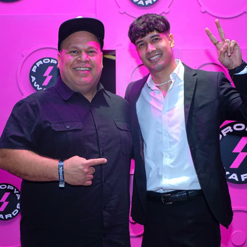 InoutMusicProd's tweet photo. ⭐️ Noticias #InOutMusic | Nuestros artistas nominados @jazdelpy y @Josevieramusica presentes en el #propyawards con nuestro Unit Manager @mazizotorres ⭐️ https://t.co/JOcxEQ4p7r