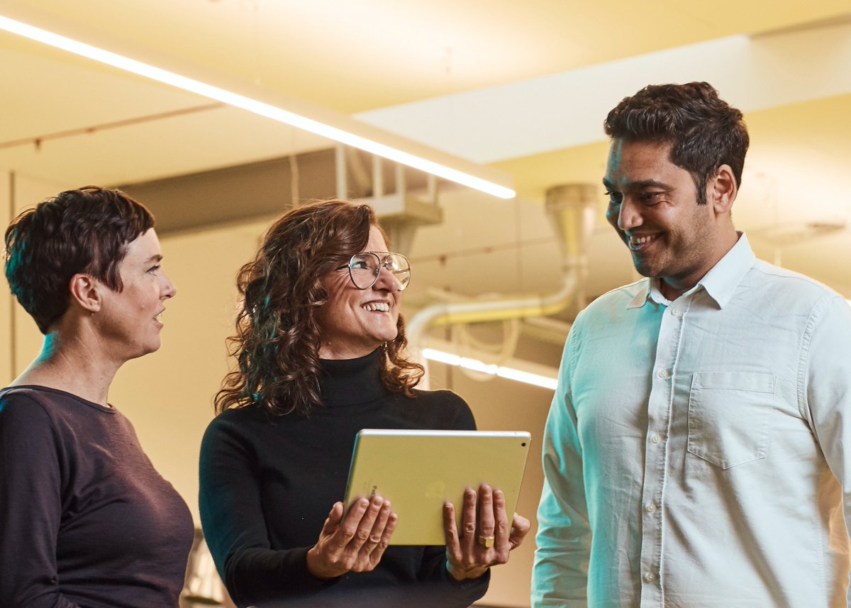 Very proud on this International Women's Day #IWD2023 to be a finalist at the <a href="/UTSResearch/">UTS Research</a> - #VCResearchAwards2022, so grateful to collaborators, staff and students @nswdpi <a href="/NSWFoodAuth/">NSW Food Authority</a> <a href="/NSWFarmers/">NSW Farmers</a> <a href="/foodagility/">Food Agility CRC</a>