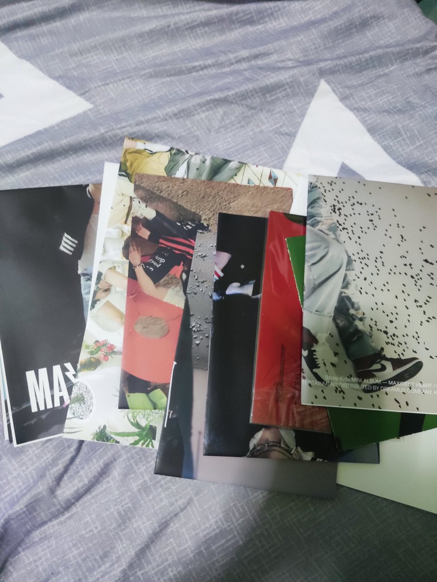 rhonalla's tweet photo. 🎁 GIVEAWAY 🎁

Day 1: Official posters
Day 2: Envelope w/ random freebies
    *Some of the envelopes have official album/pob pcs inside 😉

❣️ RT and follow 
❣️ Open for trade

#MANIAC_IN_MANILA #MANIACinMNL #SKZinManila2023 #SKZinMNL2023 https://t.co/A9gdU5vP6h