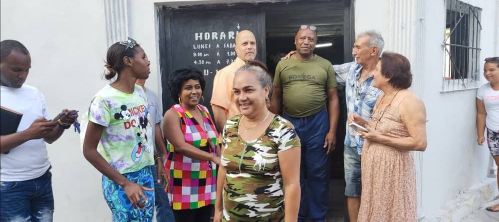 Estamos de recorrido por el Distrito 1 del municipio Cerro. #Cuba #YoVotoXTodos #CDRCuba #MejorEsPosible