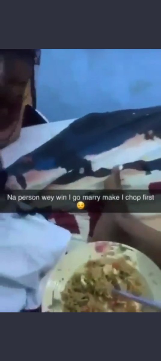 NicholasTonye's tweet photo. @desmond_ibude @Adedotttttttt Na three girls dy here the third one paint her leg white,wey dy video 🙄 https://t.co/lOUUo6Zaat