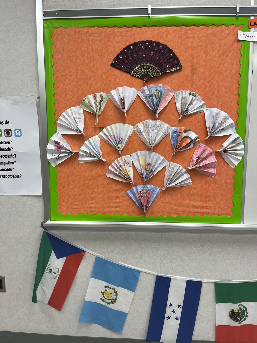SraRadosti's tweet photo. My amazing Ss created beautiful “abanicos”for our Spanish cultures unit 🇪🇸💃 https://t.co/c59Hg7gC9B
