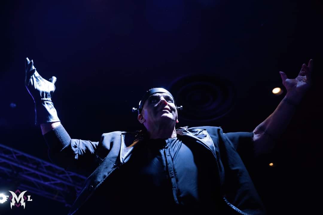 FmLutte's tweet image. youtu.be/d27P21MY3Oo

@PCOisNotHuman surprise appearance!