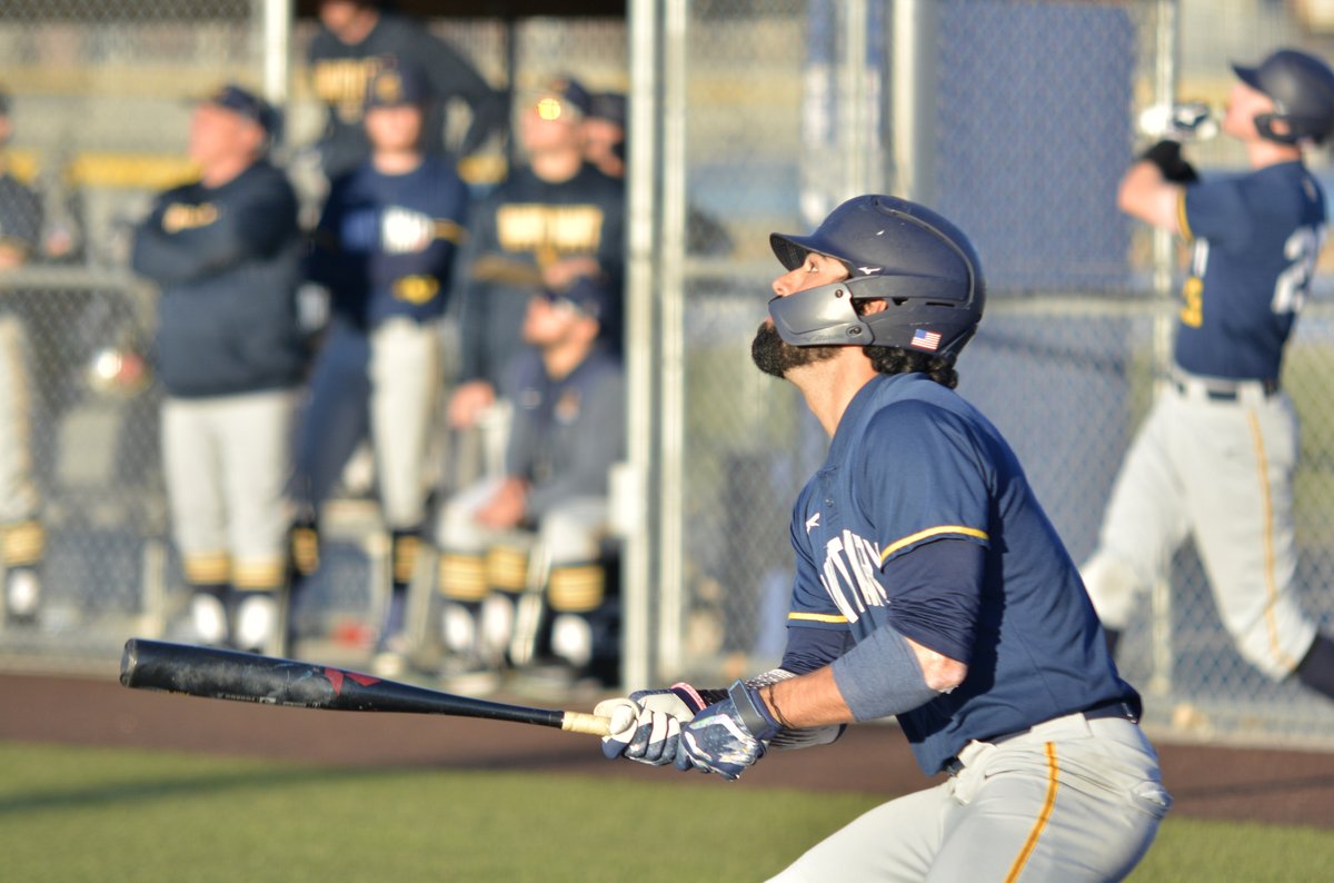 derekwwiley's tweet photo. Saint Mary improved to 2-2 in the KCAC Tuesday with a 6-4 come-from-behind victory over Avila.

Down 4-3 entering the bottom of the seventh, Jordan McClellan hit a two-run homer to give the Spires the lead.

RECAP: https://t.co/wDKJvanWRj

@USM_Athletics @SaintMaryBSB https://t.co/j2ZVYSY54y