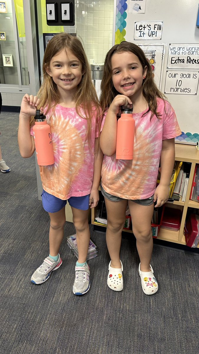These cuties were twinning today! #bengalpride 🥰