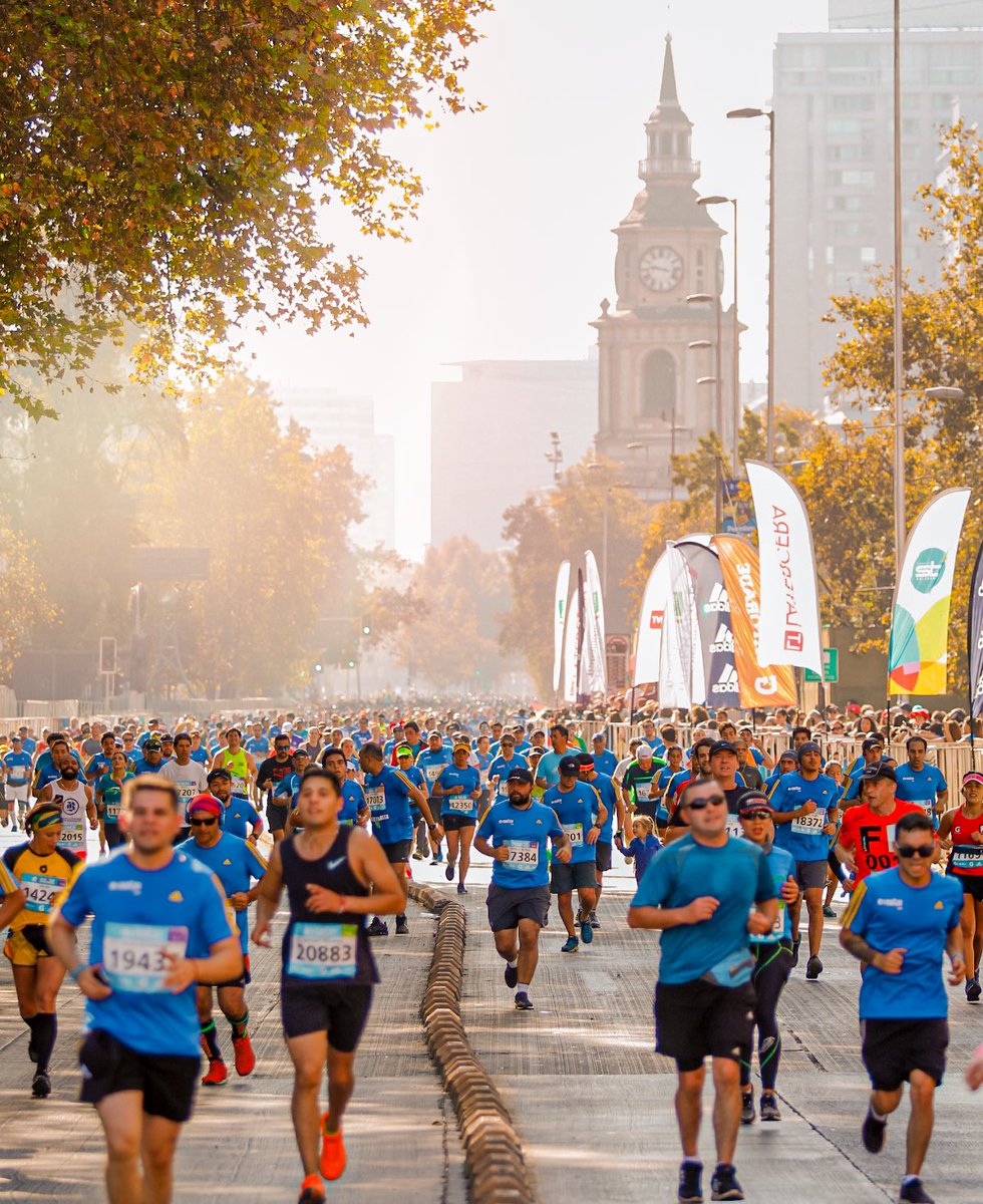 ¡Falta muy poco para que volvamos a encontrarnos y correr por las calles de #Santiago! ¿Con quién cruzarás l meta del #GatoradeMaratónDeSantiago? Cada vez somos más #UniendoALaCiudad