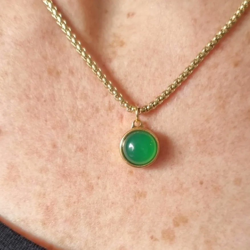 creations_as's tweet photo. Deze assieraden van #tadblu hebben wij mogen vullen met de crematie-as van hun dierbaren❤️
De familie koos ervoor om bij dit speciale proces aanwezig te zijn❤️in onze Uitvaartwinkel.
#uitvaartwinkel
#deventer
#urnenwinkel
#gedenkwinkel
#assieraden
#tuesdayvibe https://t.co/c4zZqqZeS5