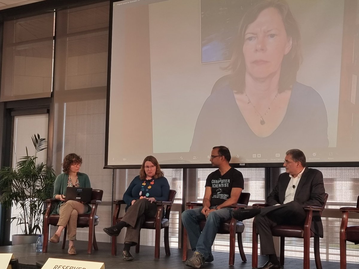 voxbec's tweet image. #EmbeddedEthics conf @StanfordHAI @StanfordEthics
Talking about word "ethics". Brown Uni recommending drop the word & use "responsible" instead. Very glad @mehran_sahami of @Stanford defending the need to keep "Ethics"! Dont drop Ethics just bc it makes people uncomfortable.