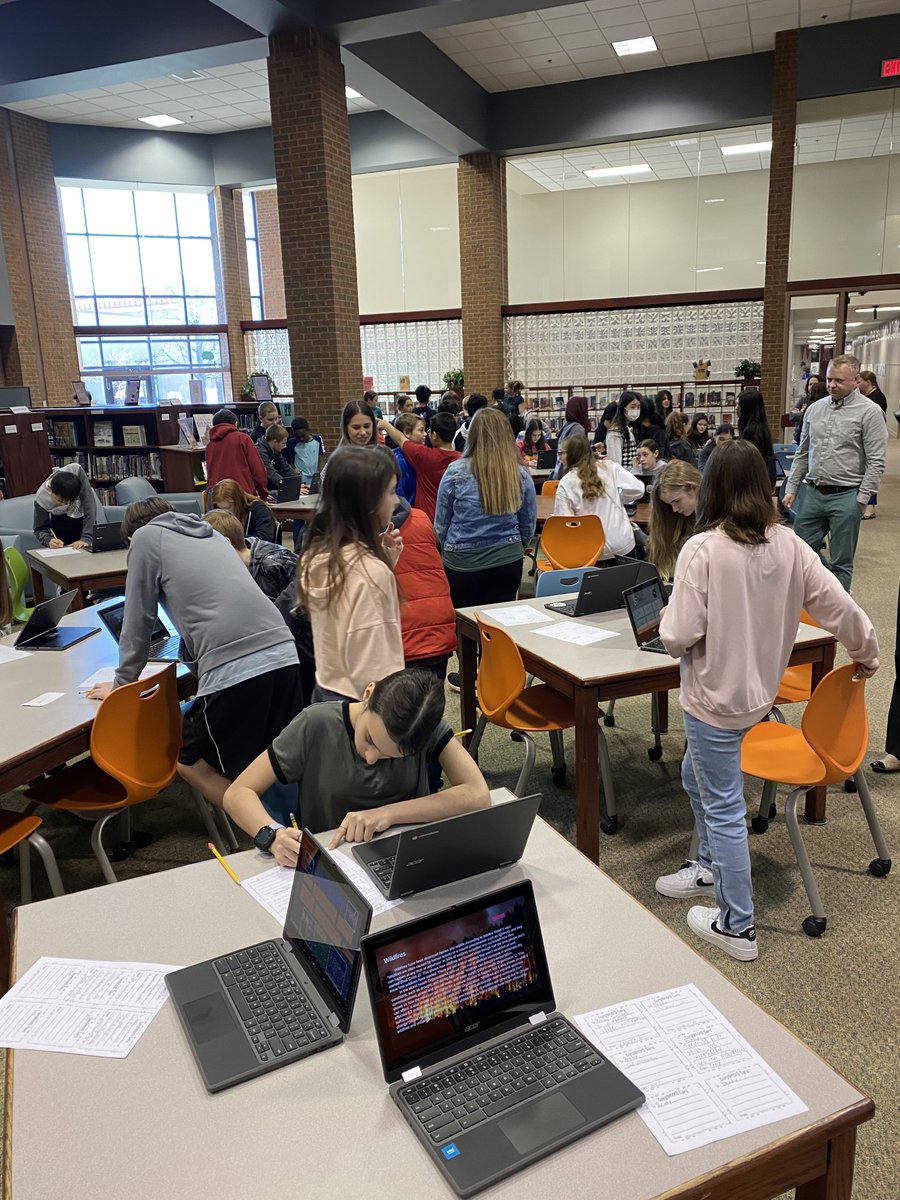 KarrerMS's tweet photo. Students in Mrs. Hull and Ms. O'Hara's 6th grade ELA classes showcased their informational writing projects to other teachers and students today, each receiving compliments for their hard work. Impressive stuff! #AlwaysGrowingDCS #BetterTogetherDCS https://t.co/IlBJS0SroE