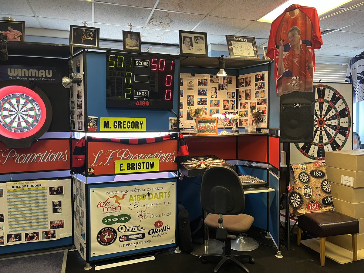 Darts shop WA119NB on Twitter "Only a rich home 😥, But hope a darts