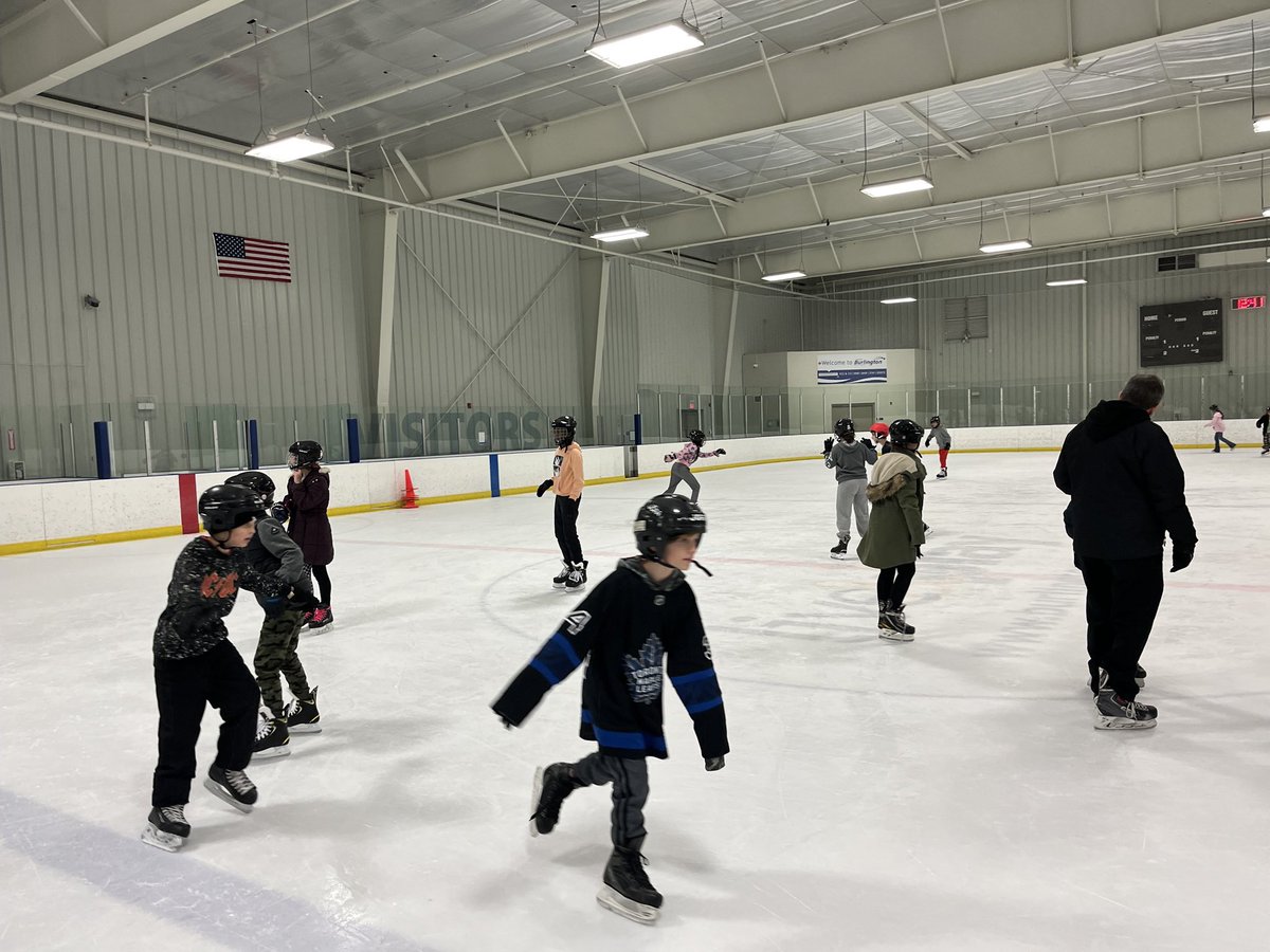 KwaterskaAgatha's tweet photo. Our first annual skating trip @TecumsehHDSB was a huge success! Thanks again to @CTJumpstart for making this a reality! Ss were so excited to wear new skates as they learn new skills, make connections and most importantly, memories ❤️. https://t.co/9hGNkLjjyU
