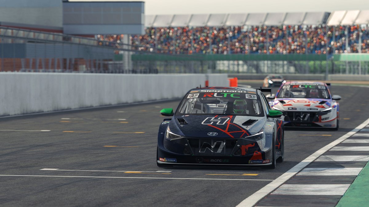 #RLTC Season 2 Round 5 <a href="/SilverstoneUK/">Silverstone</a> Results:

Qualifying:
Pole Position - Morgan Burkhard
P2 - Fabian Siegmann
P3 - Ciaran Dempsey

Race 1:
Winner - Fabian Siegmann
P2 - Morgan Burkhard
P3 - <a href="/MatsAndersen76/">Mats Andersen</a>

Fastest Lap - Fabian Siegmann

<a href="/vcoesports/">VCO 🕹🏎</a> <a href="/GTOmegaRacing/">GT Omega</a>
#iRacing