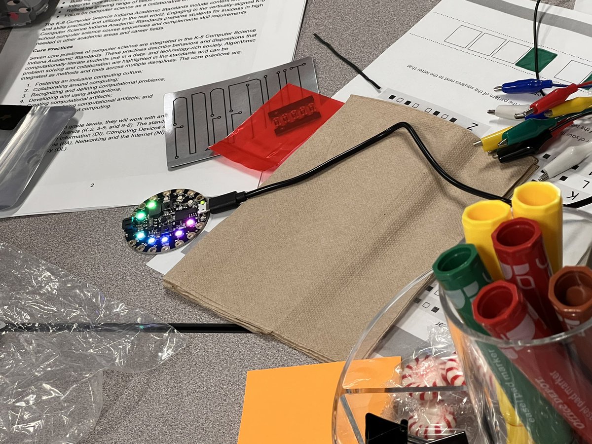 AMcCammon_'s tweet photo. Playing with circuit playgrounds to practice strategies to teach Indiana CS standards! @KeepINLearning @nextech #CSforIN https://t.co/8tRZ1dAywX