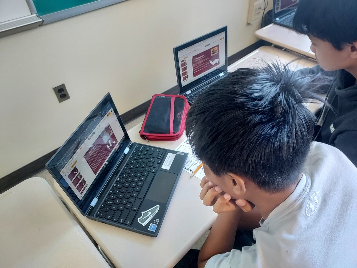 AliceBucknerSci's tweet photo. Today Ss @ArbutusMS created their #2023MMM brackets! Many good discussions about which animals will win! @BCPSSci https://t.co/cchvVJW8Tw