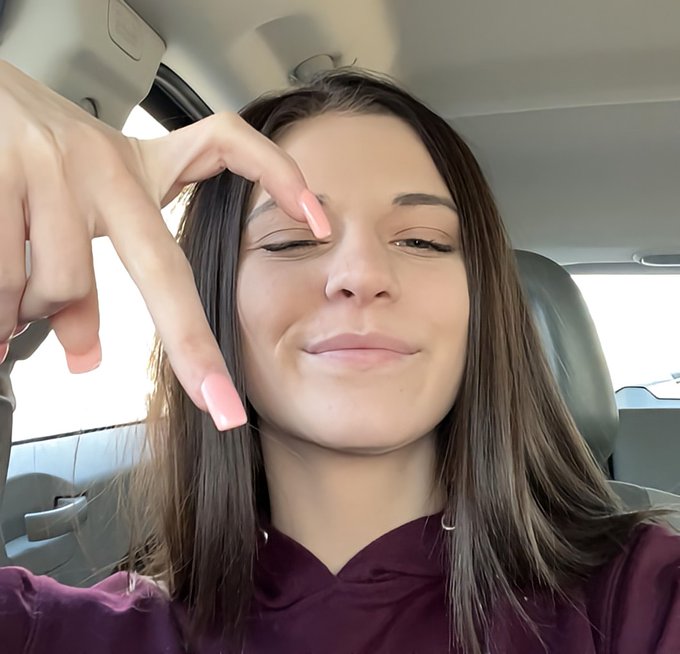 Netflix and chill? 😋💓 #nudes #cockrate #nsfw #bigdick  #sext #porn  #horny #dick #cum #rates #teen_girl<a href="/tag/nudes"class="tags">#nudes</a><a href="/tag/cockrate"class="tags">#cockrate</a><a href="/tag/nsfw"class="tags">#nsfw</a><a href="/tag/bigdick"class="tags">#bigdick</a><a href="/tag/lingerie"class="tags"><span>#lingerie</span></a><a href="/tag/fitness"class="tags"><span>#fitness</span></a><a href="/tag/thick"class="tags"><span>#thick</span></a><a href="/tag/tattoo"class="tags"><span>#tattoo</span></a><a href="/tag/porn"class="tags"><span>#porn</span></a><a href="/tag/horny"class="tags"><span>#horny</span></a>