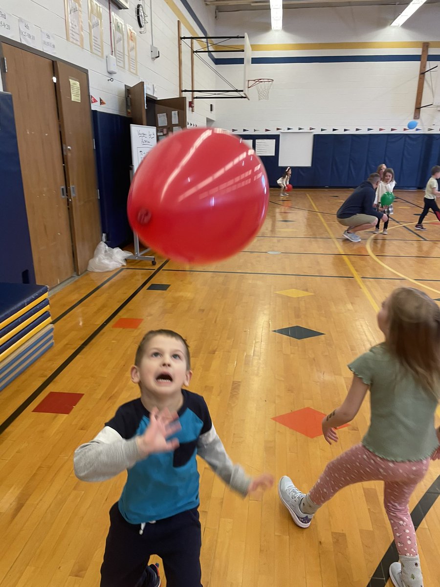Keeping it up using our forearm pass and set! Future looks bright :) <a href="/Warriorvball/">Schroeder Volleyball</a>